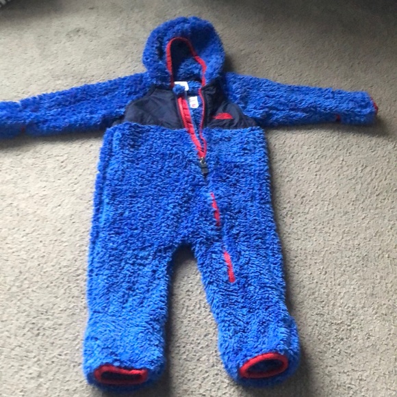 The North Face 6-12 months. Boys. Only worn a couple times. - Picture 1 of 9